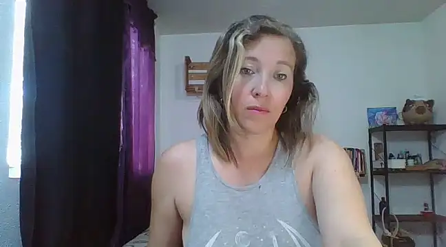 charlott ponce online show from 02/19/25, 06:10