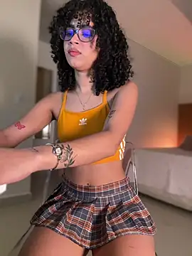 Lianh Benett online show from 01/08/25, 02:14