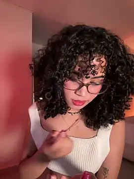 Lianh Benett online show from 03/02/25, 10:35