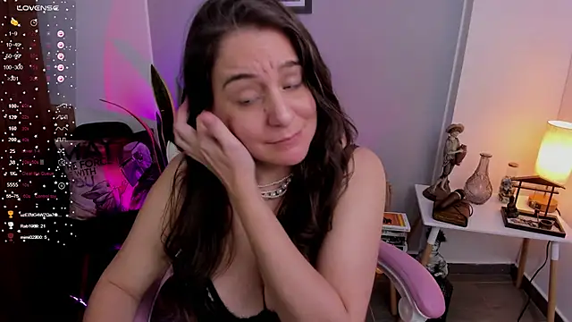 Tamara m  online show from 01/21/25, 11:24