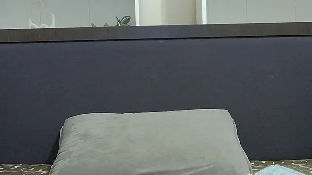 Snapshot of CalvinCay chatting on 01/05/25, 02:27 CalvinCay online show from 01/05/25, 02:27