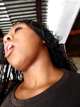 cindyxxx1 online show from 12/04/25, 11:30