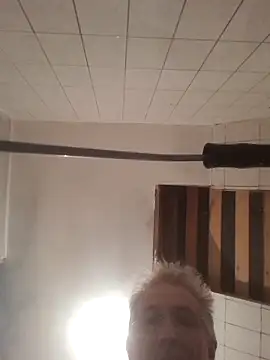 Snapshot of 60philippe chatting on 02/18/25, 08:38 60philippe online show from 02/18/25, 08:38