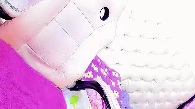 SexyEmmy 10 online show from 12/28/24, 11:19