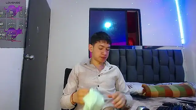 Mr daren  online show from 02/24/25, 05:20