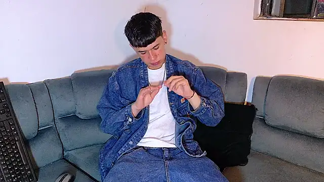 Mr daren  online show from 10/25/25, 05:51