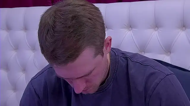 EthanPinkman online show from 10/01/25, 04:18