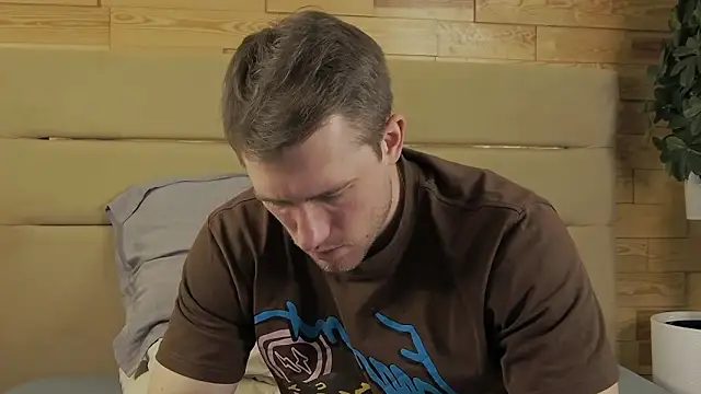 EthanPinkman online show from 10/09/25, 04:43