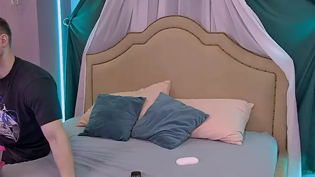 EthanPinkman online show from 04/08/26, 04:34