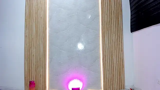 wild demongirl online show from 12/17/25, 07:53