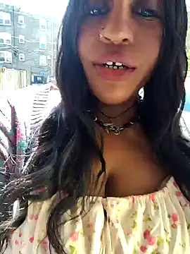 AmazonianMistress online show from 04/05/26, 06:27