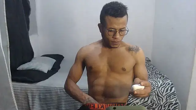 grandominantex1 online show from 01/18/26, 09:51