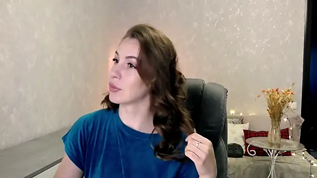 Snapshot of Naughty__Megan chatting on 07/13/26, 03:42 Naughty Megan online show from 07/13/26, 03:42