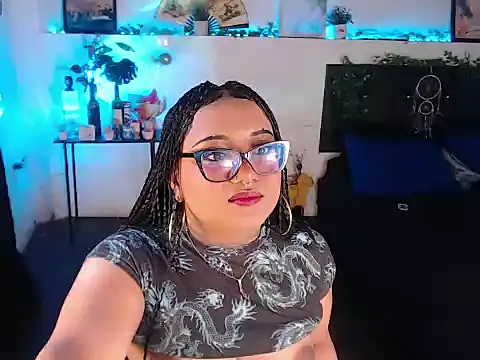 Snapshot of LiaScarlett chatting on 09/20/25, 01:56 LiaScarlett online show from 09/20/25, 01:56