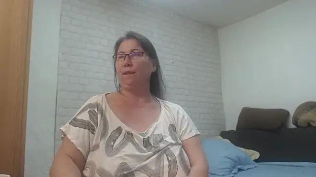 EmmaSquirt online show from 02/18/26, 11:55