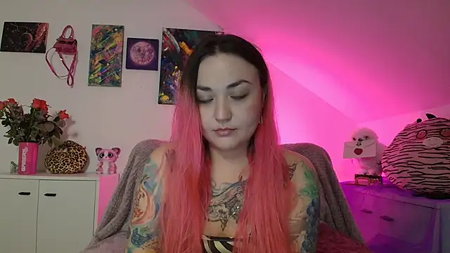 PinkHurricaneOfficial online show from 11/30/25, 04:33