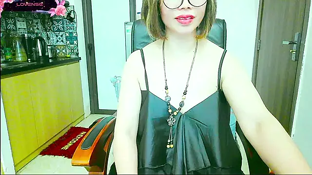 Miu-Le online show from 09/30/25, 07:35