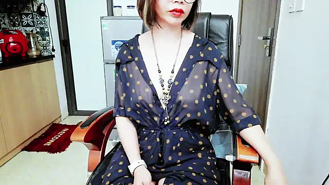 Miu-Le online show from 11/17/25, 11:54