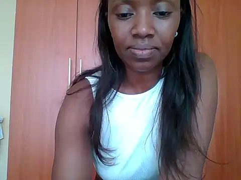 sexy darleen23 online show from 10/02/25, 09:49