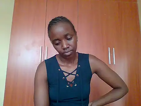 sexy darleen23 online show from 10/17/25, 09:34