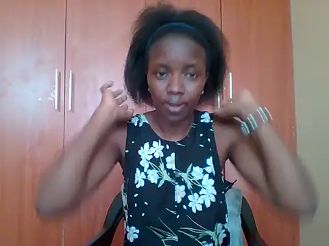 sexy darleen23 online show from 11/18/25, 09:58