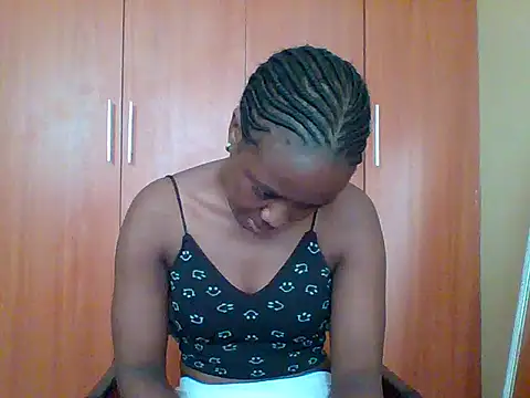 sexy darleen23 online show from 11/28/25, 08:39