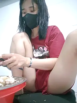 Xaoxang online show from 10/13/25, 12:16