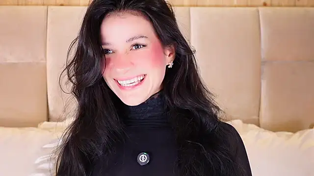 KiraKayleigh1 online show from 09/29/25, 11:09