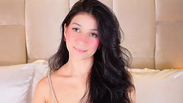 KiraKayleigh1 online show from 10/17/25, 12:47