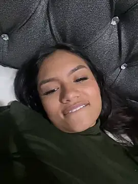 Riana Kean online show from 02/10/25, 05:58