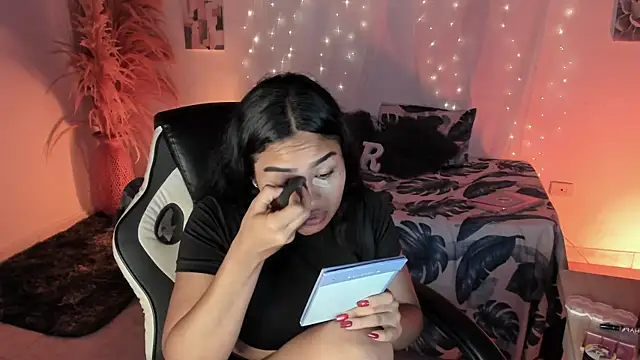 Riana Kean online show from 03/04/26, 03:12