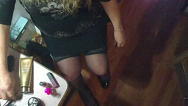 jessicalove99 online show from 02/14/25, 05:41