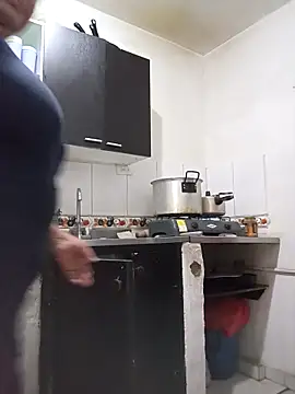 Shanttal0272 online show from 10/05/25, 04:38