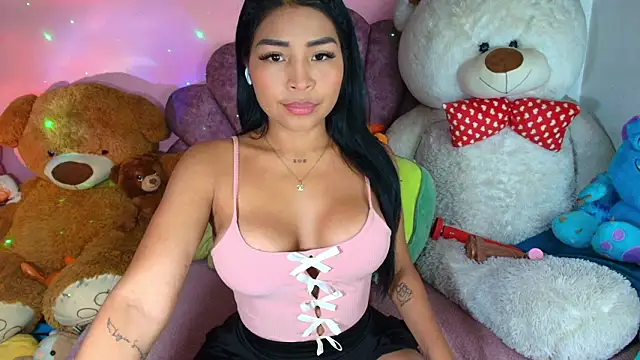 Pocahontascute 33 online show from 02/28/26, 11:55