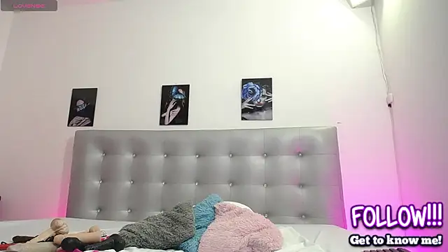 horny-juliette online show from 03/06/26, 03:41