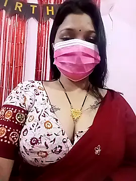 Snapshot of Beauty-khan chatting on 02/02/25, 01:52 Beauty-khan online show from 02/02/25, 01:52