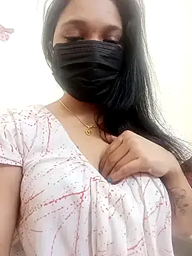 Snapshot of Beauty-khan chatting on 11/22/25, 10:14 Beauty-khan online show from 11/22/25, 10:14