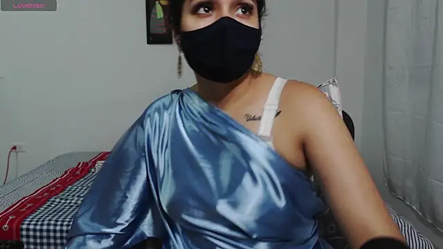 umarany online show from 11/14/25, 03:00