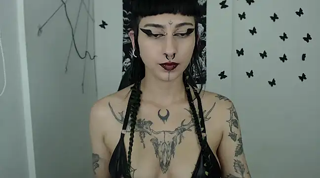 Snapshot of n0sferatus__ chatting on 03/13/25, 03:11 n0sferatus online show from 03/13/25, 03:11