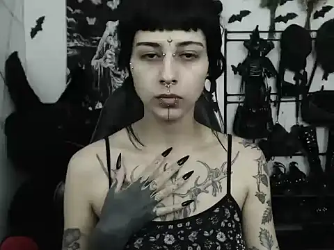n0sferatus   online show from 05/04/26, 03:02
