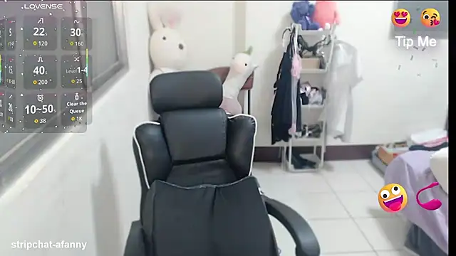 aFanny online show from 05/22/26, 03:50