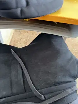 Black-mamba-madingo online show from 10/18/25, 10:16