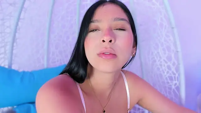 MiaCollson online show from 02/20/25, 08:47