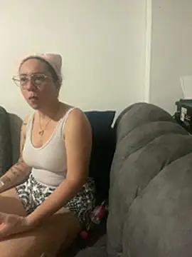 nurse desi sexlove online show from 04/14/26, 03:12