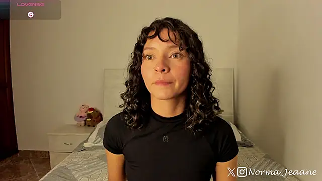 Snapshot of Norma-Jeaane chatting on 11/14/25, 11:24 Norma-Jeaane online show from 11/14/25, 11:24