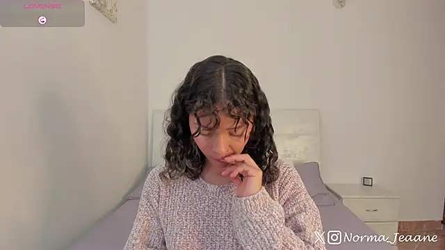 Snapshot of Norma-Jeaane chatting on 11/24/25, 08:19 Norma-Jeaane online show from 11/24/25, 08:19