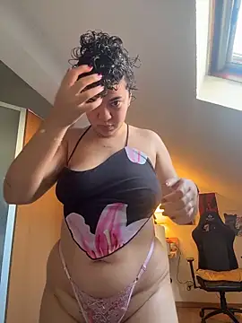 Snapshot of rafamarianoofc chatting on 11/22/25, 01:10 rafamarianoofc online show from 11/22/25, 01:10