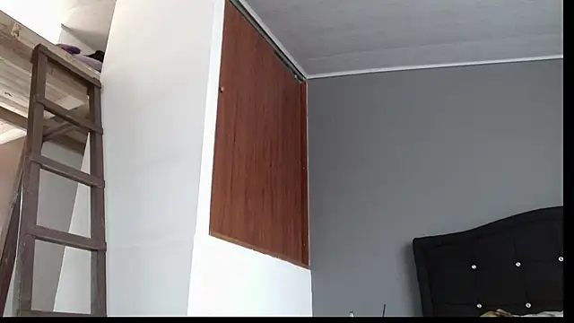 Emilia 1995 online show from 01/27/25, 08:07