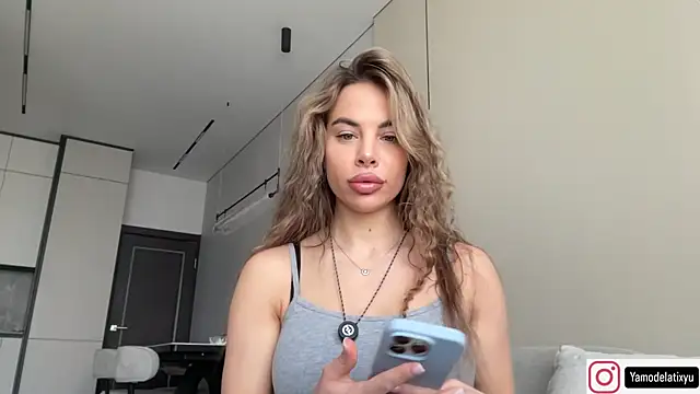 diffgirls2 online show from 11/06/25, 10:38