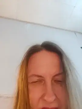 Evelina cute online show from 01/15/26, 11:15